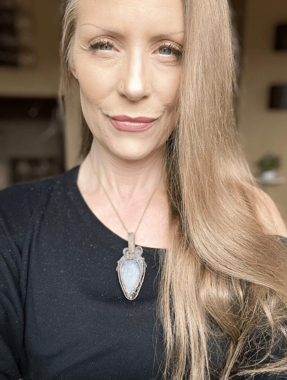 Inspiring Conversations with Michelle Giguère of RaQuotient